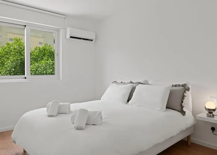 Apartamento Themelio Living 2-bed Centre *