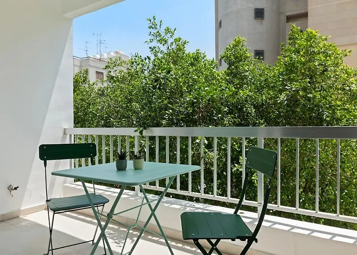 Apartamento Themelio Living 2-bed Centre Nicosia