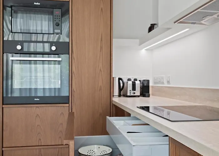 Themelio Living 2-bed Centre 尼科西亚